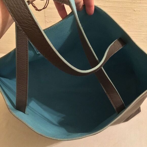 Rodan + Fields Gray Tote Bag - Picture 5 of 5